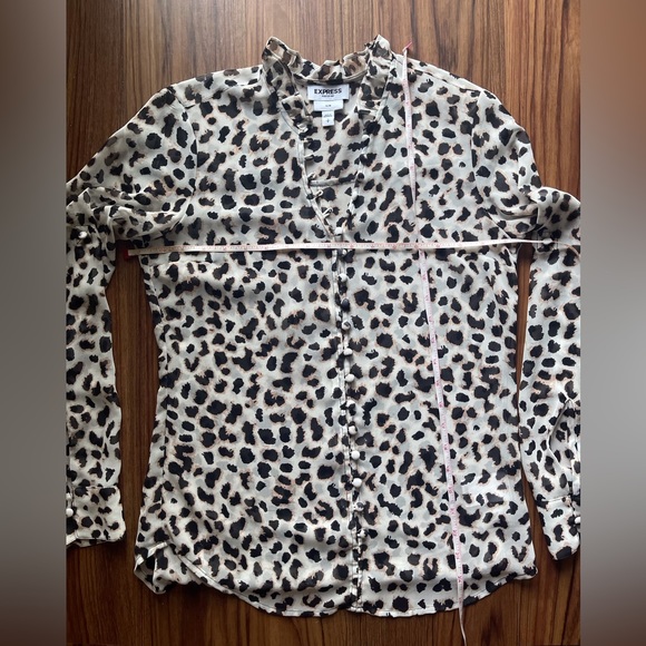 Express Slim Fit Black Print Chiffon Long Sleeve Portofino Shirt Top NWOT Sz S - Picture 6 of 8